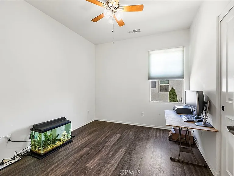 596 S Casita St — Photo 11