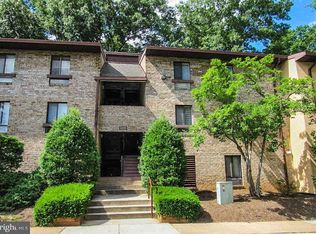 2235 Castle Rock Sq APT 1B, Reston, VA 20191