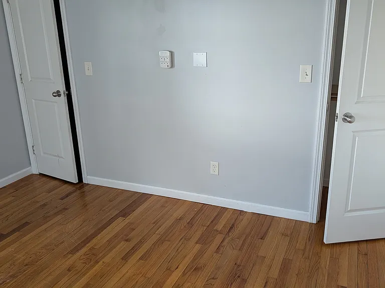 64 Pollock Rd — Photo 5