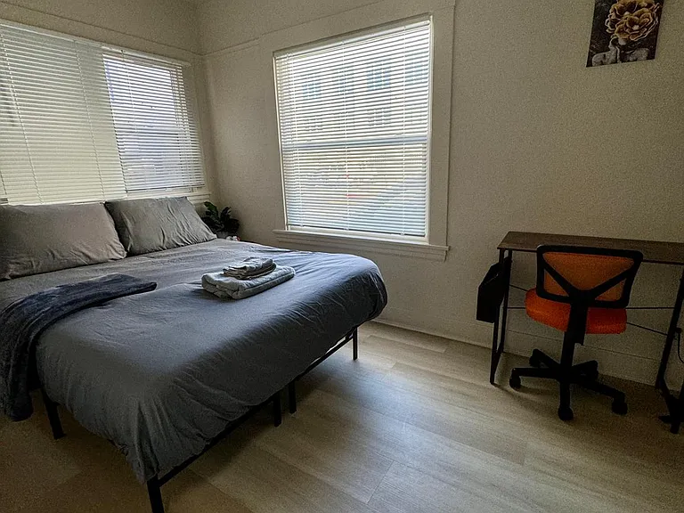 2030 Bancroft Way #1 — Photo 7