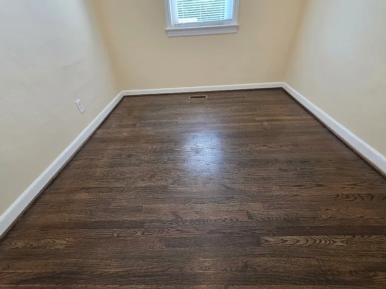318 E Evans St — Photo 7