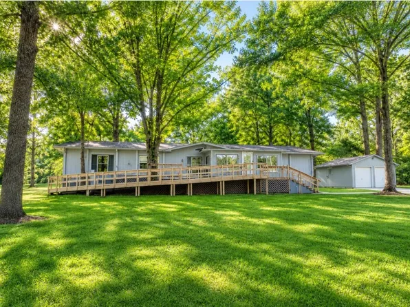 1141 Todd Rd, Gilmer, TX 75645