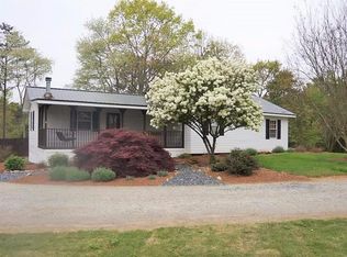 226 Avery Rd, Canton, GA 30115