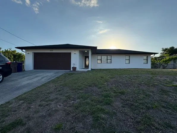 205 Gordon Ave N, Lehigh Acres, FL 33971