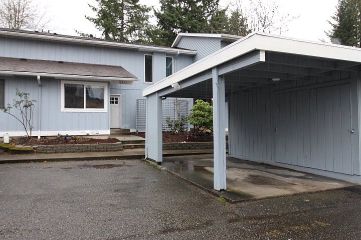1st image of 12313 NE 150th Ct