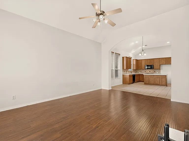6808 Mason Dr — Photo 12