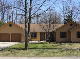 1421 Lenwood Dr, Saginaw, MI