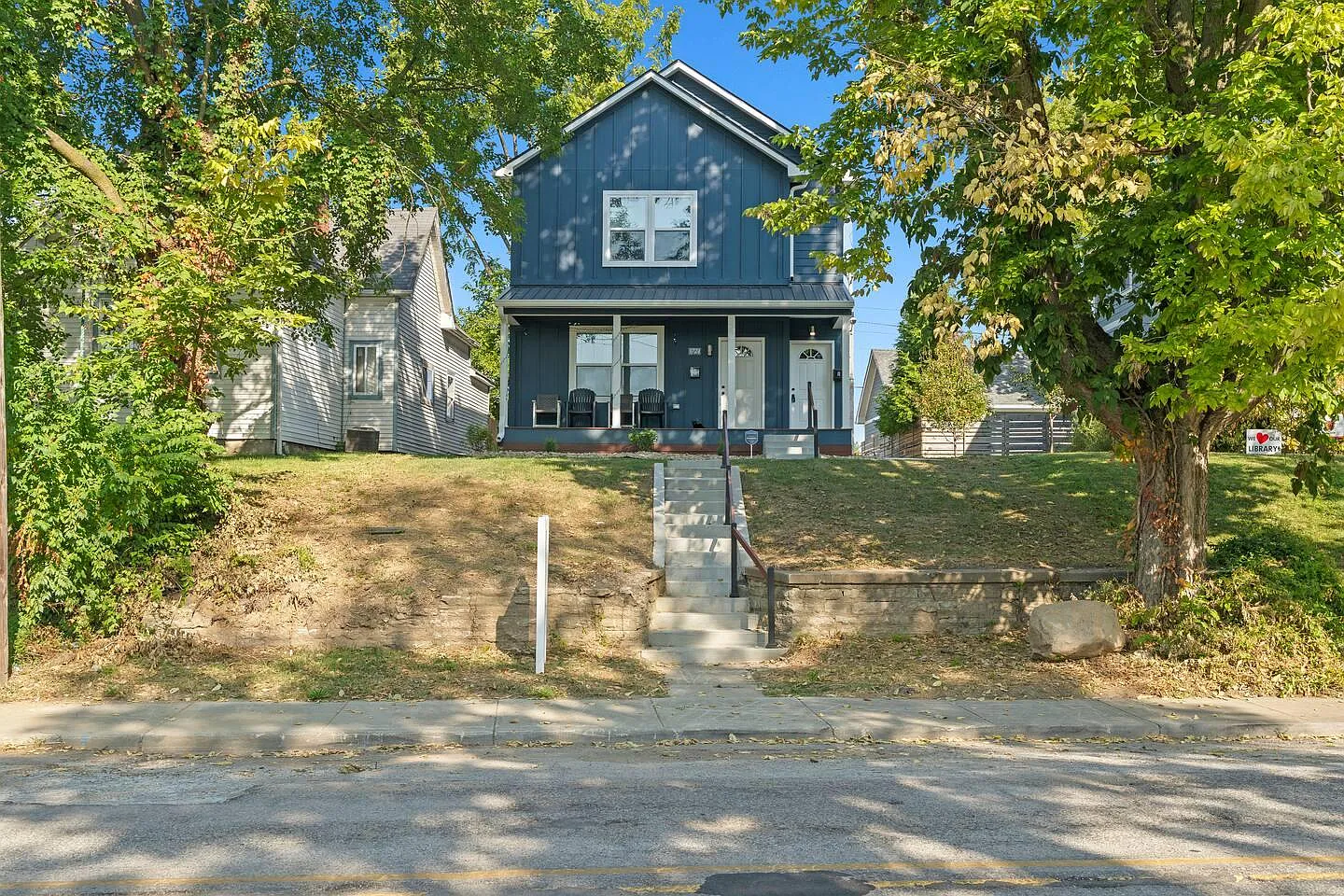 1724 E Brookside Ave — Photo 4