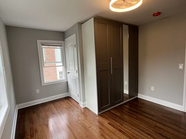 20 Van Dyke Pl #2 — Photo 13