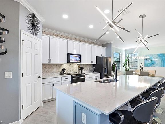 2nd image of 2363 Montserrat Ln SW #202