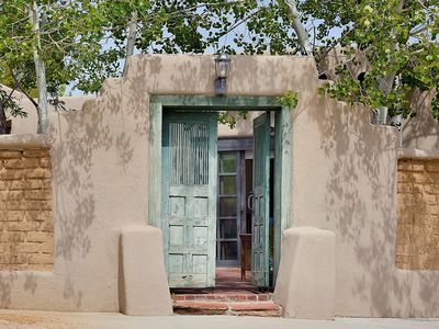 1677 Cerro Gordo Rd #6-6A, Santa Fe, NM, 87501