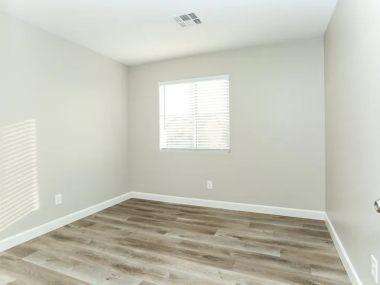 8013 Indian Blanket St — Photo 12
