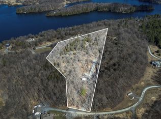 6 Cranberry Cove Ln, South Frontenac, ON K0H2N0