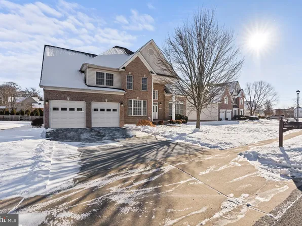 248 Hermitage Blvd, Berryville, VA 22611