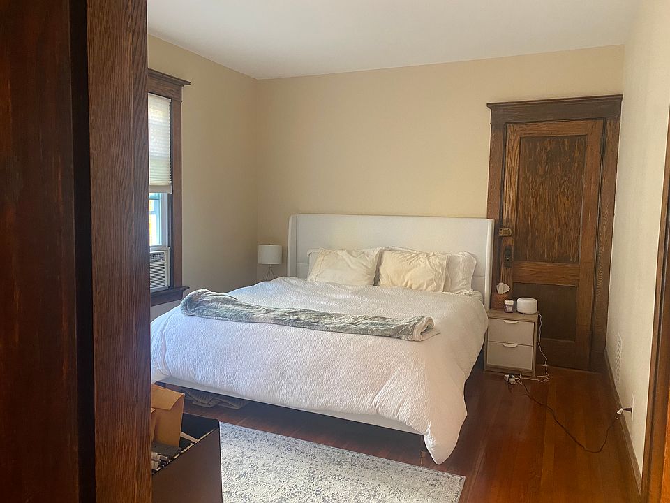 1st image of 616 Whalley Ave #2