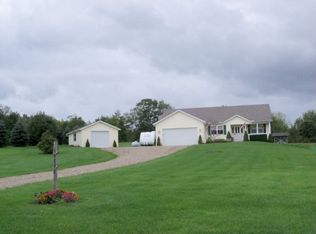 10332 Bennett Rd, Erie, PA 16510