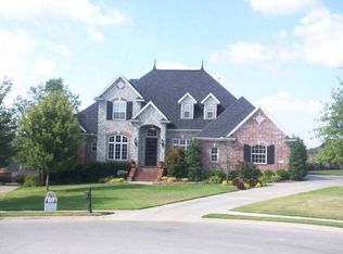 5232 S Waterfall Lake Ct, Rogers, AR 72758