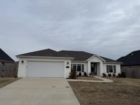 5837 Lavender Ave, Springdale, AR 72762