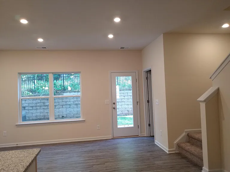 243 Centennial Cir — Photo 38