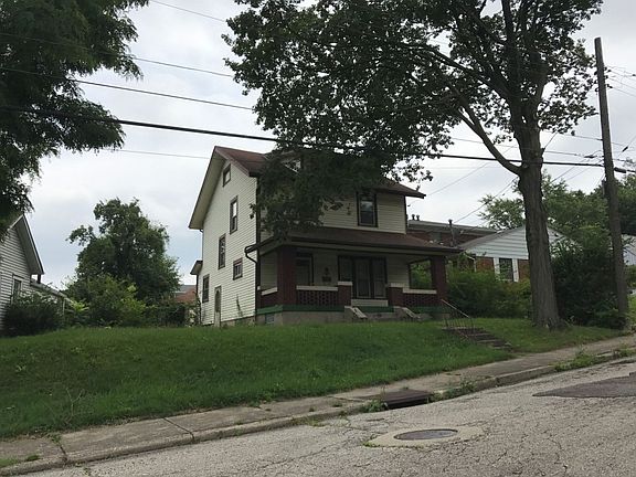 2nd image of 140 Medford St