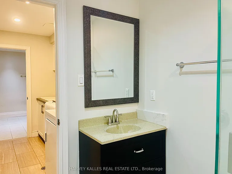 16 Rustic Rd #LOWER — Photo 22