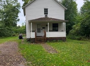 520 Parks Dr, Barberton, OH 44203