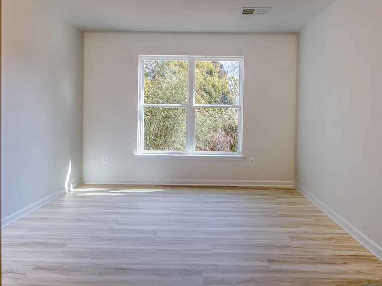 2308 Center Ave #C — Photo 13