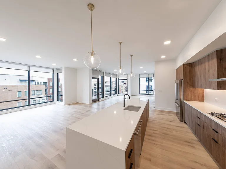 The Crescent Residences — Photo 14
