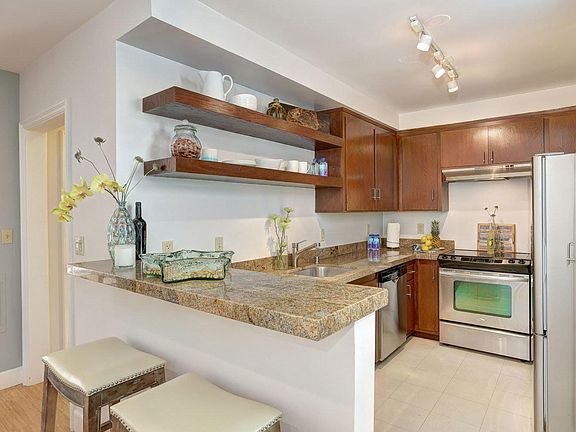 5th image of 901 Ocean Ave APT 307