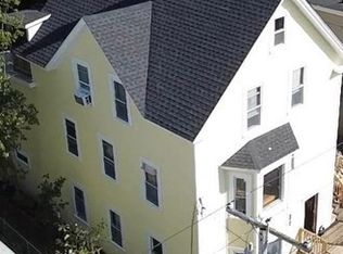 14 Greenwood St, Gardner, MA 01440