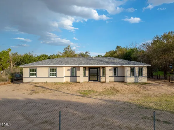 594 Zebu Rd, Socorro, TX 79927
