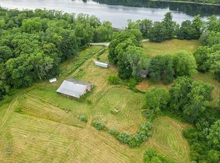 183 River Rd, West Newbury, MA 01985