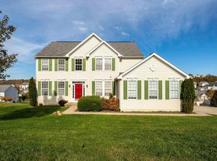 618 Hayfield St, Morgantown, WV 26508