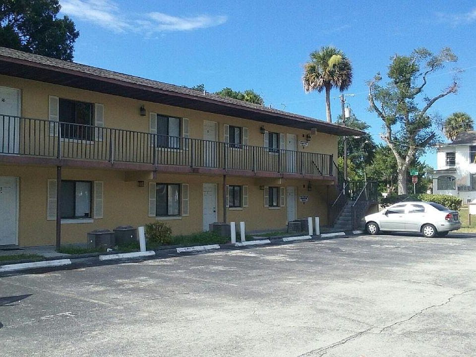 Building Photo 3