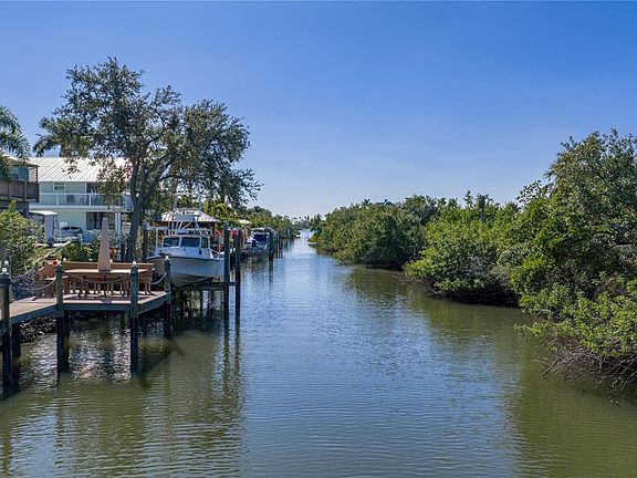 5th image of 125 Burns Rd