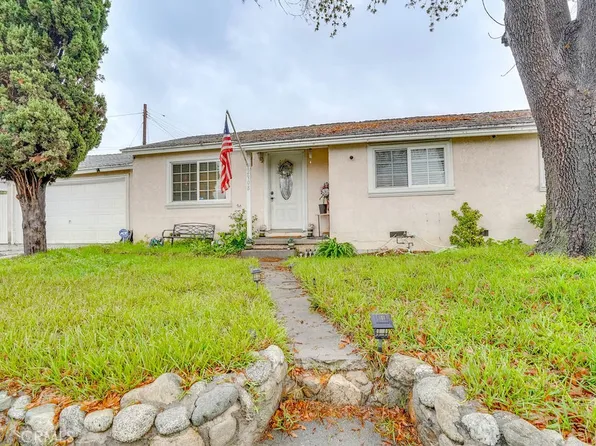 2908 Abbott St, Pomona, CA 91767