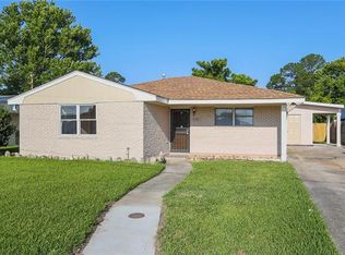 4758 Gabriel Dr, New Orleans, LA 70127