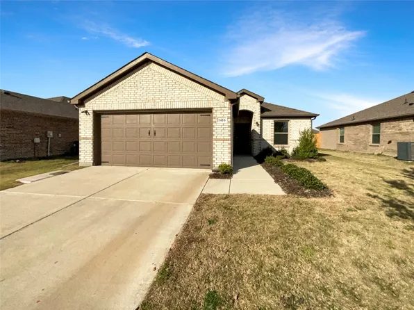 1416 Brindle Dr, Greenville, TX 75402