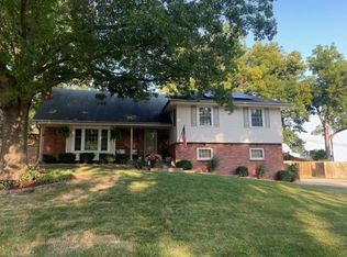 3410 W Colony Sq, Saint Joseph, MO 64506