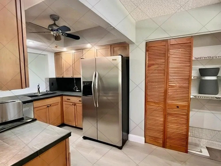 1850 Homewood Blvd #2070 — Photo 4