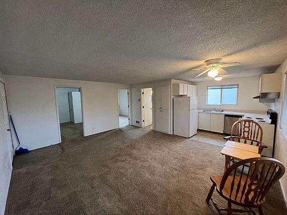2nd image of 1923 Garden Ave APT 9
