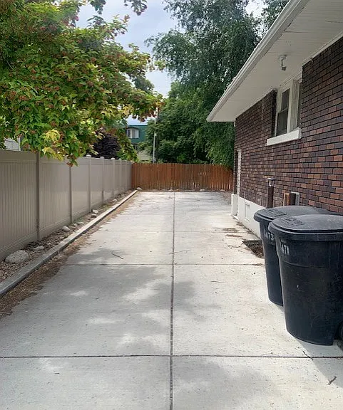 471 N 200 E — Photo 8
