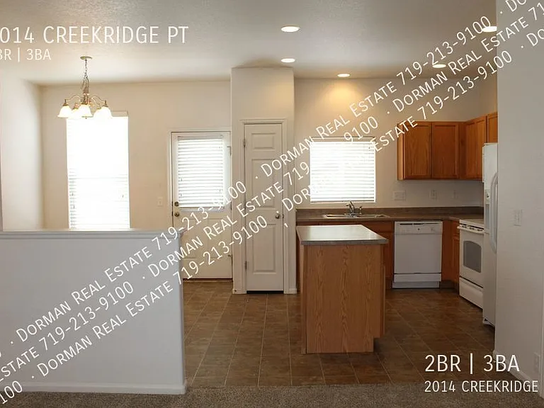 2014 Creekridge Point — Photo 4