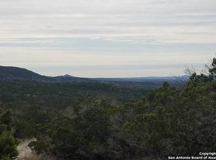 121 Elm Pass Rd, Center Point, TX 78010