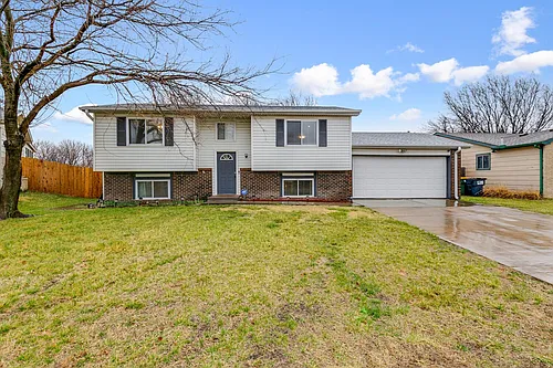 6842 E Winterberry Cir Photo 1