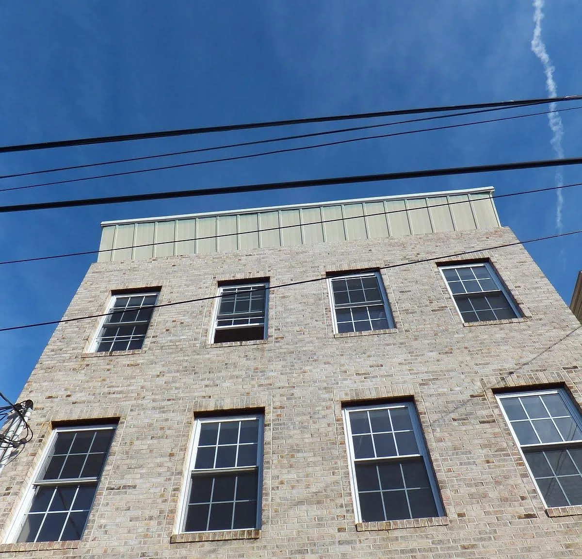 210 South Street — Photo 1