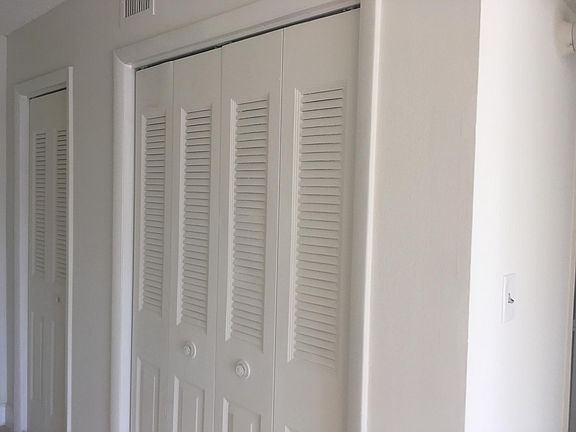 2nd image of 6940 Miami Gardens Dr #1-228