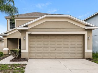 7614 Maroon Peak Dr, Ruskin, FL 33573