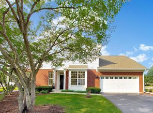 1586 Matthew Dr #1586, Algonquin, IL 60102