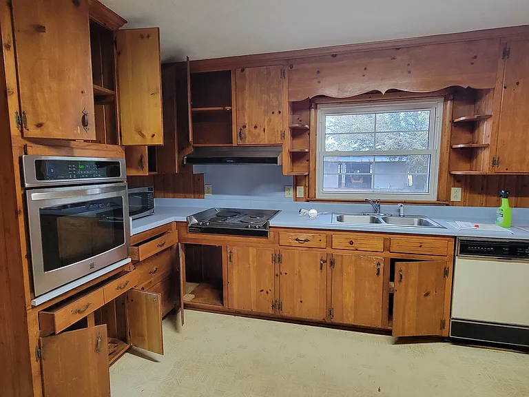 4978 Zacks Mill Rd — Photo 6